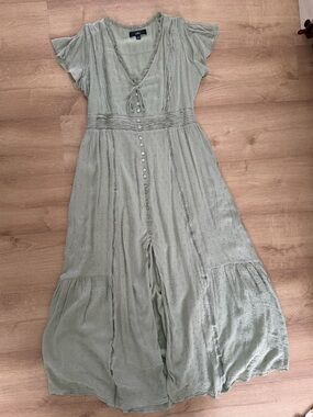 Lulu's Sage Green Maxi Dress with Button Front